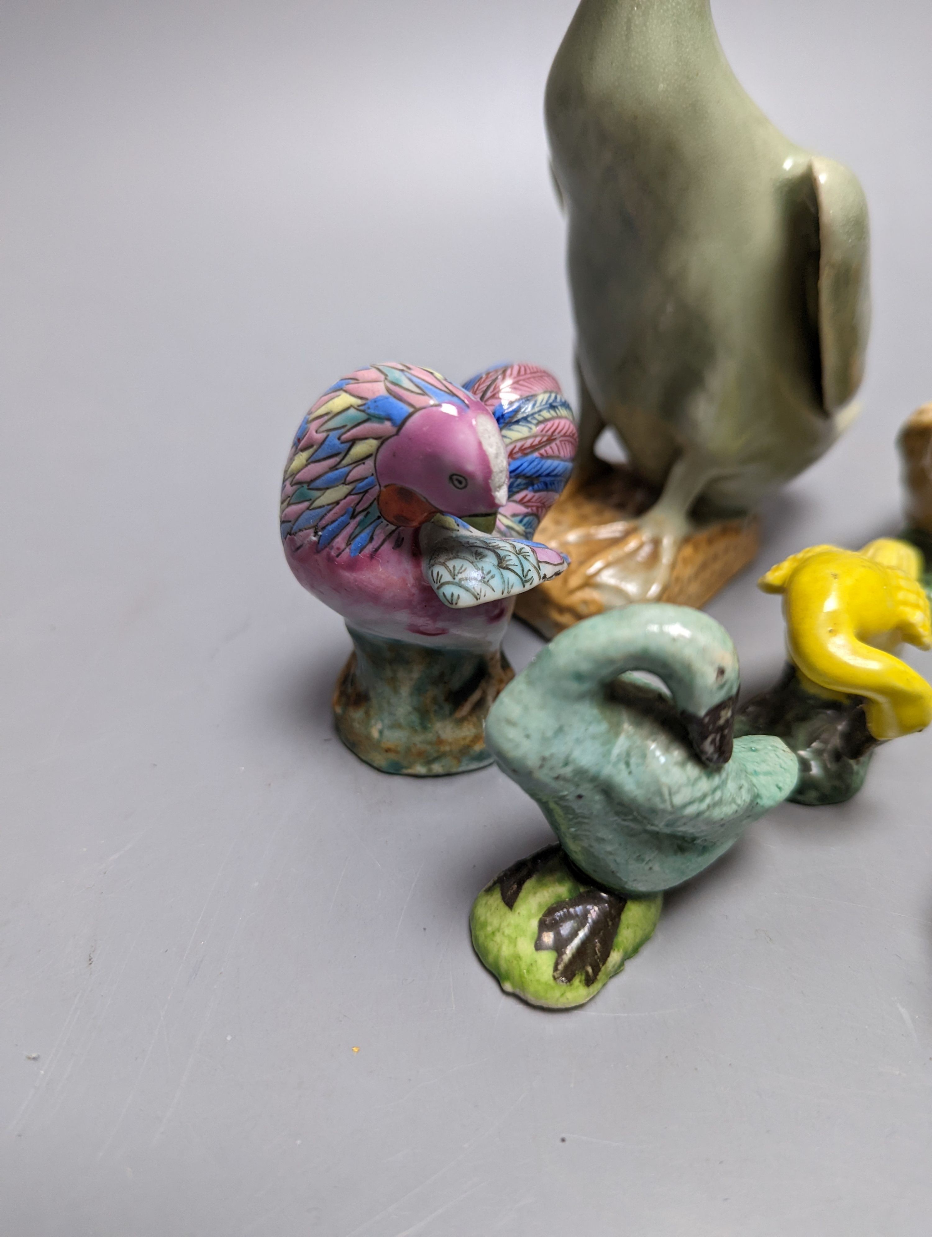Seven Chinese ceramic ducks and a cockerel 15cm
